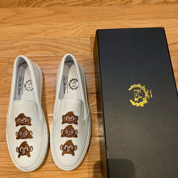 Brand new size 8 Del Toro white slip on sneaker - Picture 2 of 6